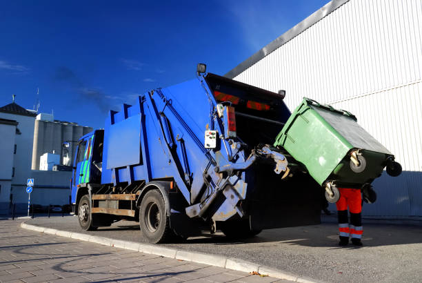 Best Garage Cleanout  in Bloomingburg, OH